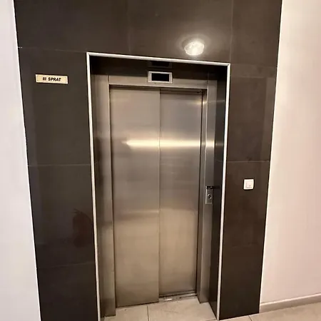 Luxury Apartamento *